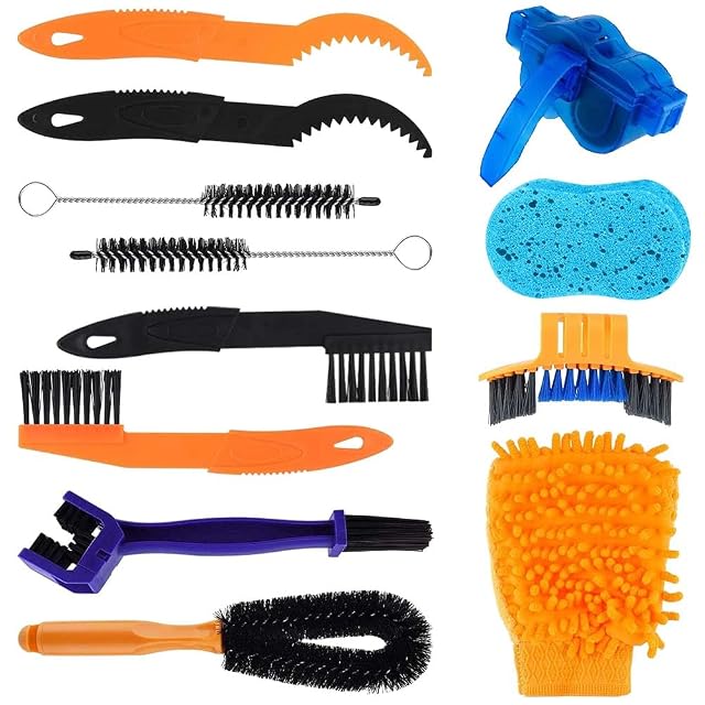 Jeu de douze brosses de nettoyage vélo Aoreun disposées à plat