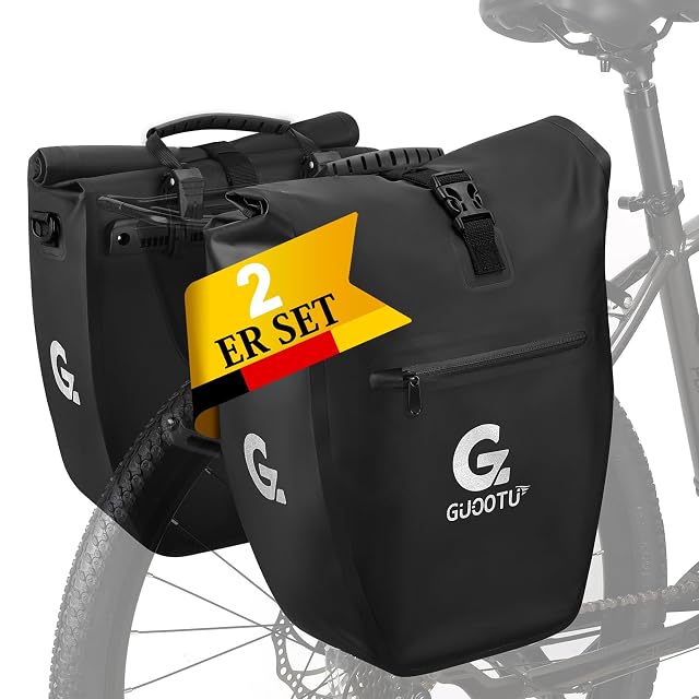 Paire de sacoches GUOOTU montées de part et d'autre d'un porte-bagages arrière