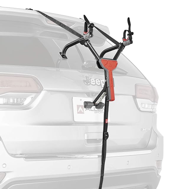 Porte-vélos de coffre pliant Allen Sports MT1-B présenté replié à côté de sa housse